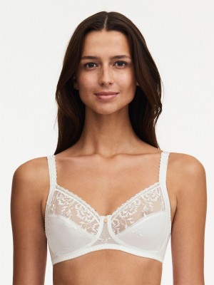 White Chantelle Every Curve Full Coverage Wireless Women Bras | QLV9941PK