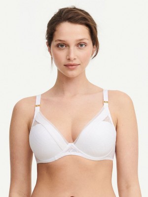 White Chantelle Graphic Allure Lace Plunge Women T-Shirt Bra | QFO10053VS