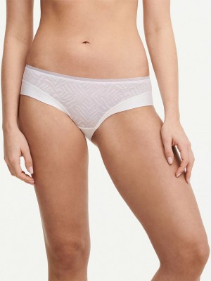 White Chantelle Graphic Allure Lace Women Hipster Panty | EWA263JL