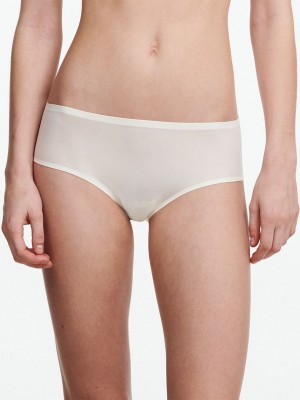 White Chantelle SoftStretch Women Hipster Panty | UAY222TG