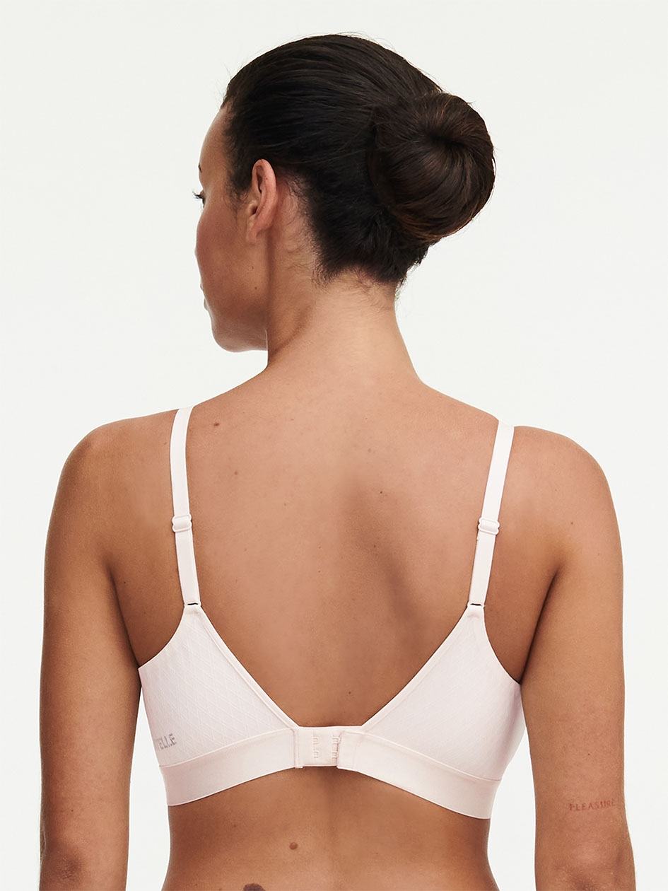 White Chantelle Smooth Lines Back Smoothing Wireless Women Bras | STF1663FC