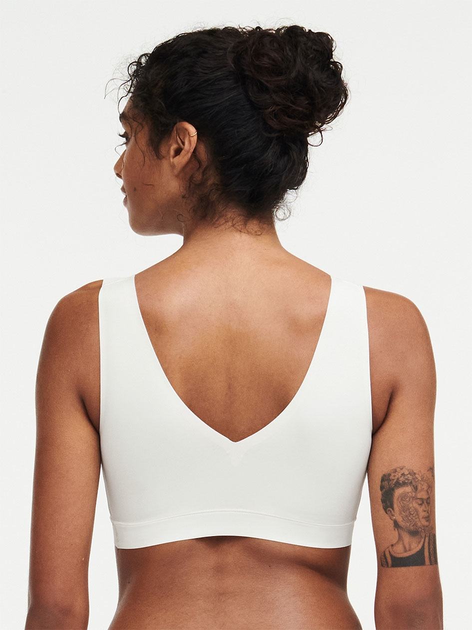 White Chantelle SoftStretch Padded V-Neck Women Sports Bra | XXV67100NV